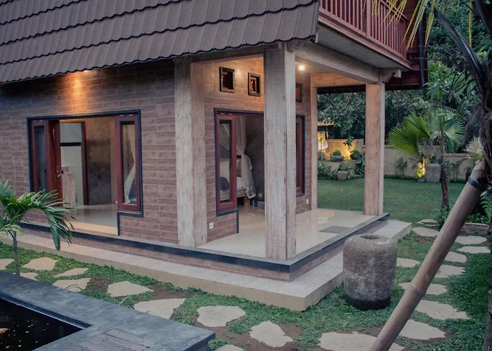 Rural Atmosphere At Bali Coconut House In Delodsema Village Séjour chez l'habitant