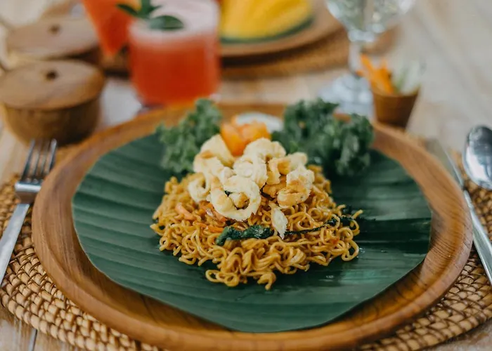 Rural Atmosphere At Bali Coconut House In Delodsema Village * Penginyahan