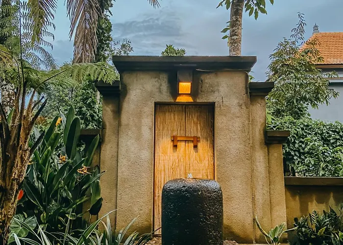 Séjour chez l'habitant Rural Atmosphere At Bali Coconut House In Delodsema Village