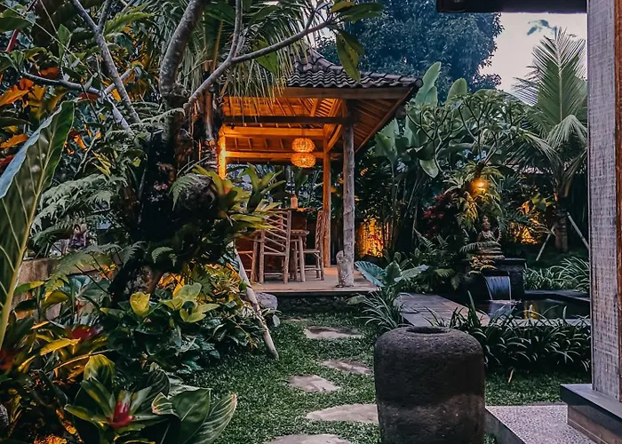 Rural Atmosphere At Bali Coconut House In Delodsema Village