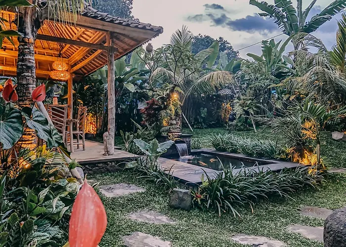 Séjour chez l'habitant Rural Atmosphere At Bali Coconut House In Delodsema Village Penginyahan